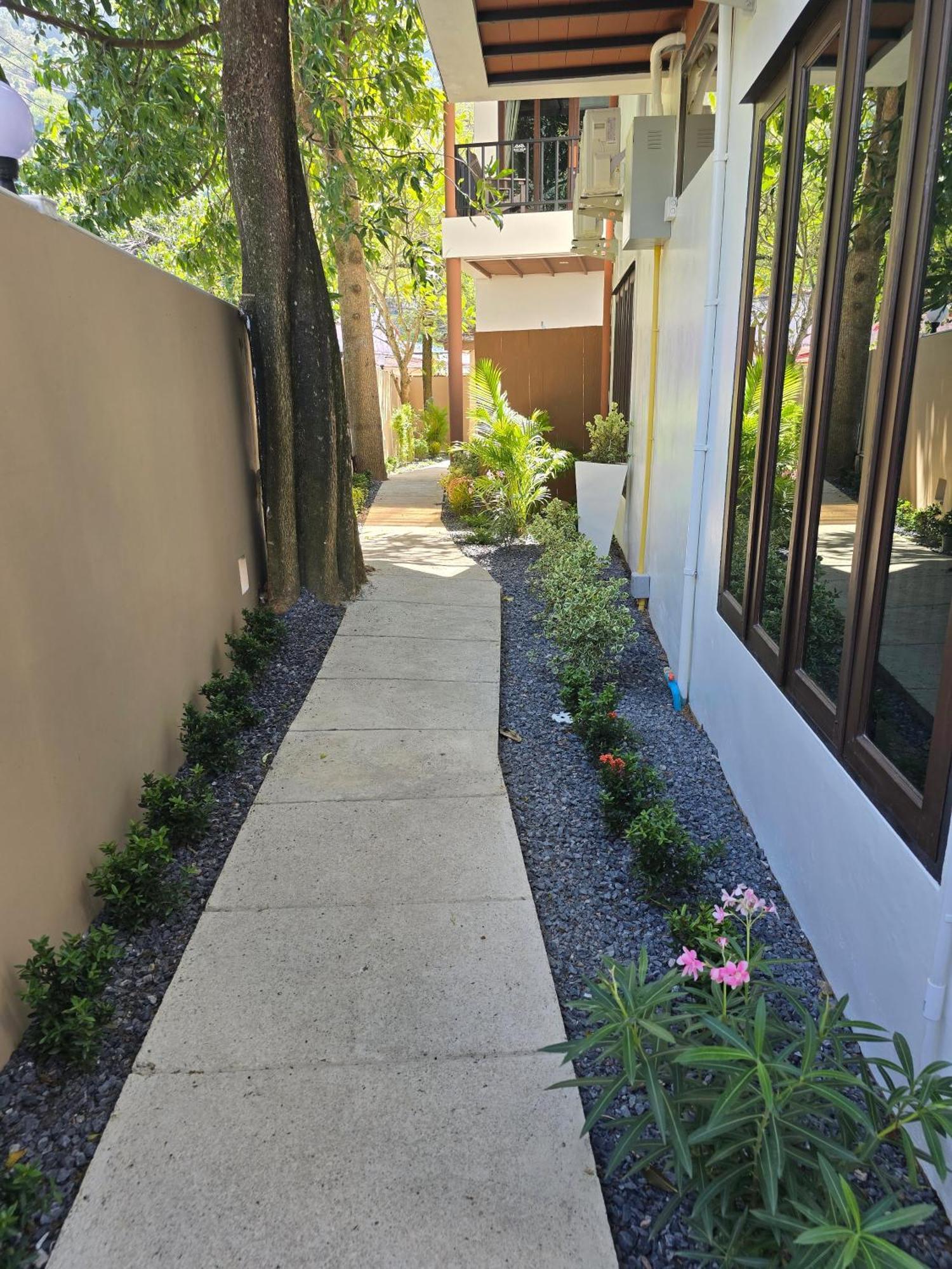 Blue Palm Residence Kata Exterior foto